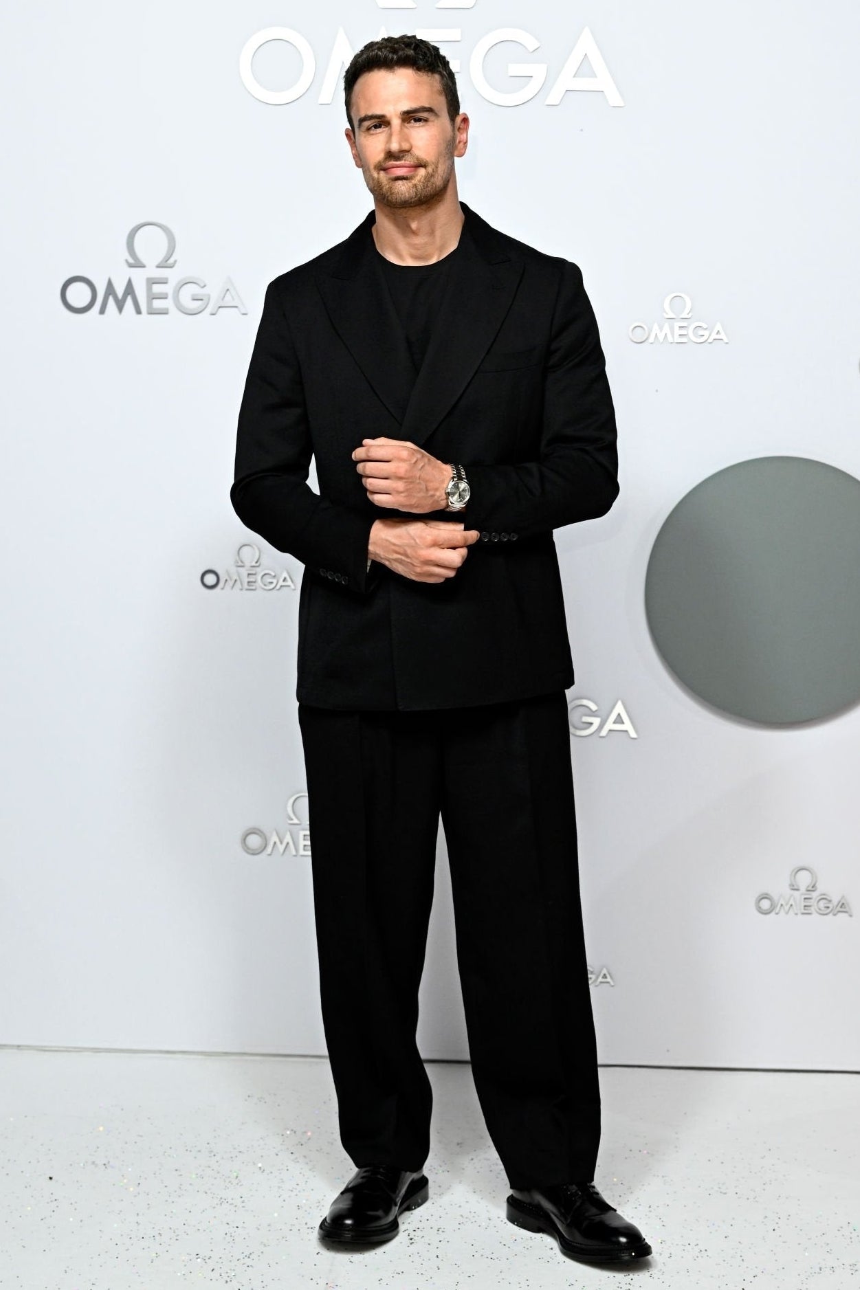The James wear Casely-Hayford Relaxed suit. 