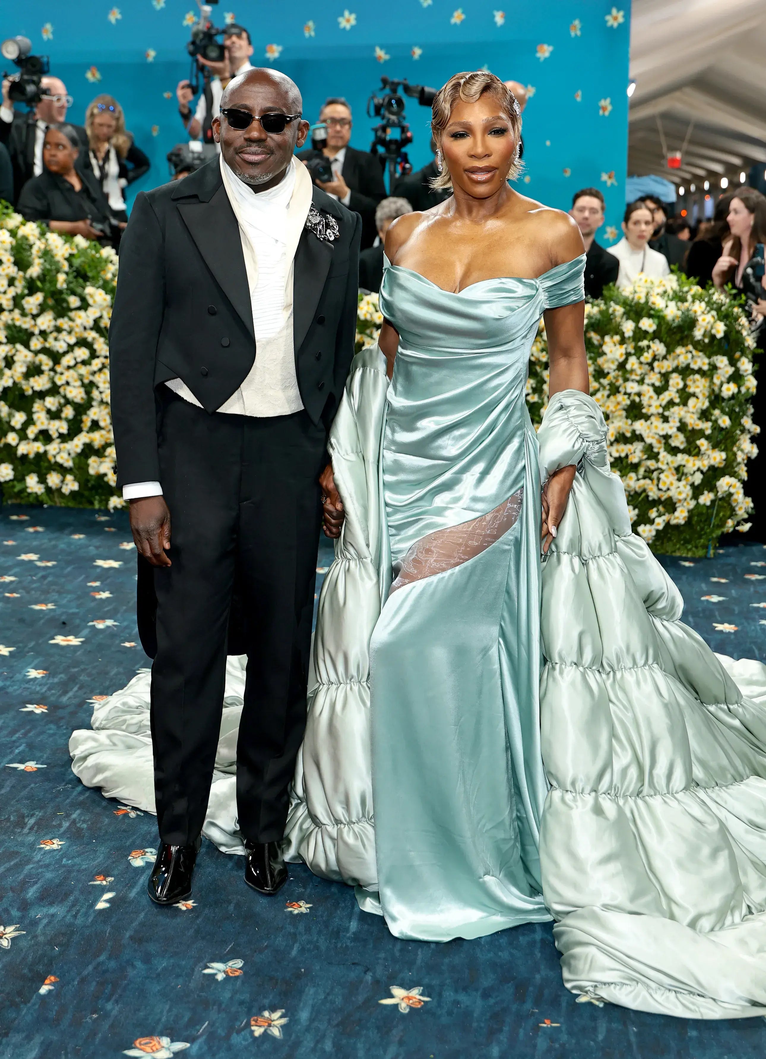 Edward Enninful wears bespoke Casely-Hayford suit next Serena Williams. 