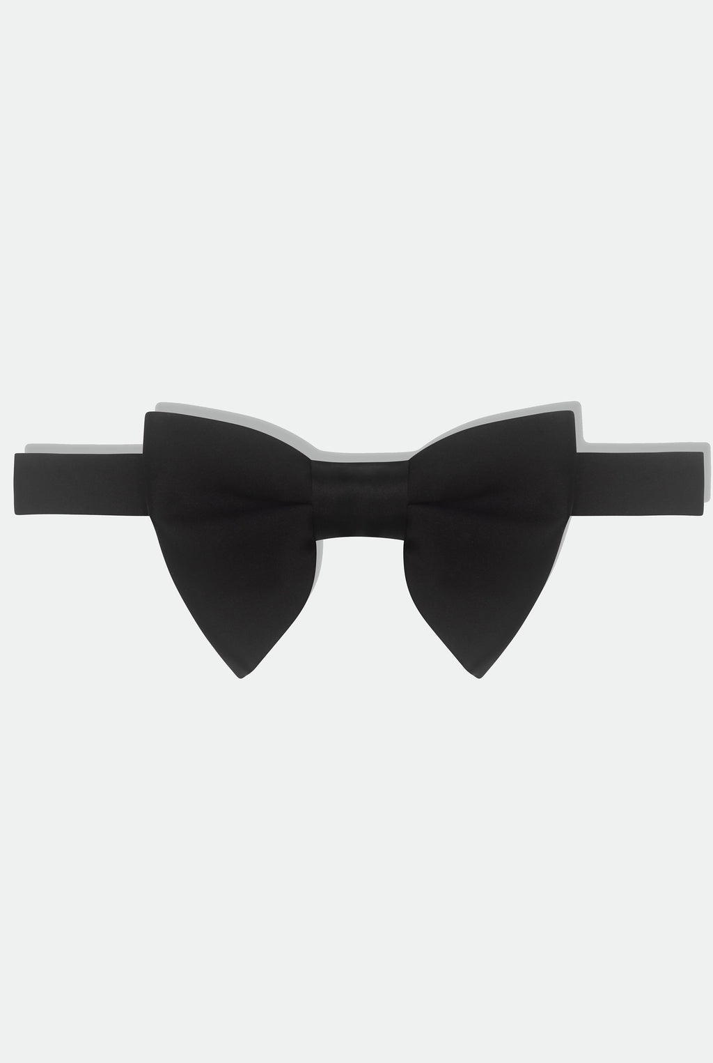 Casely-Hayford Pre-tied Handmade Silk Bow Tie.