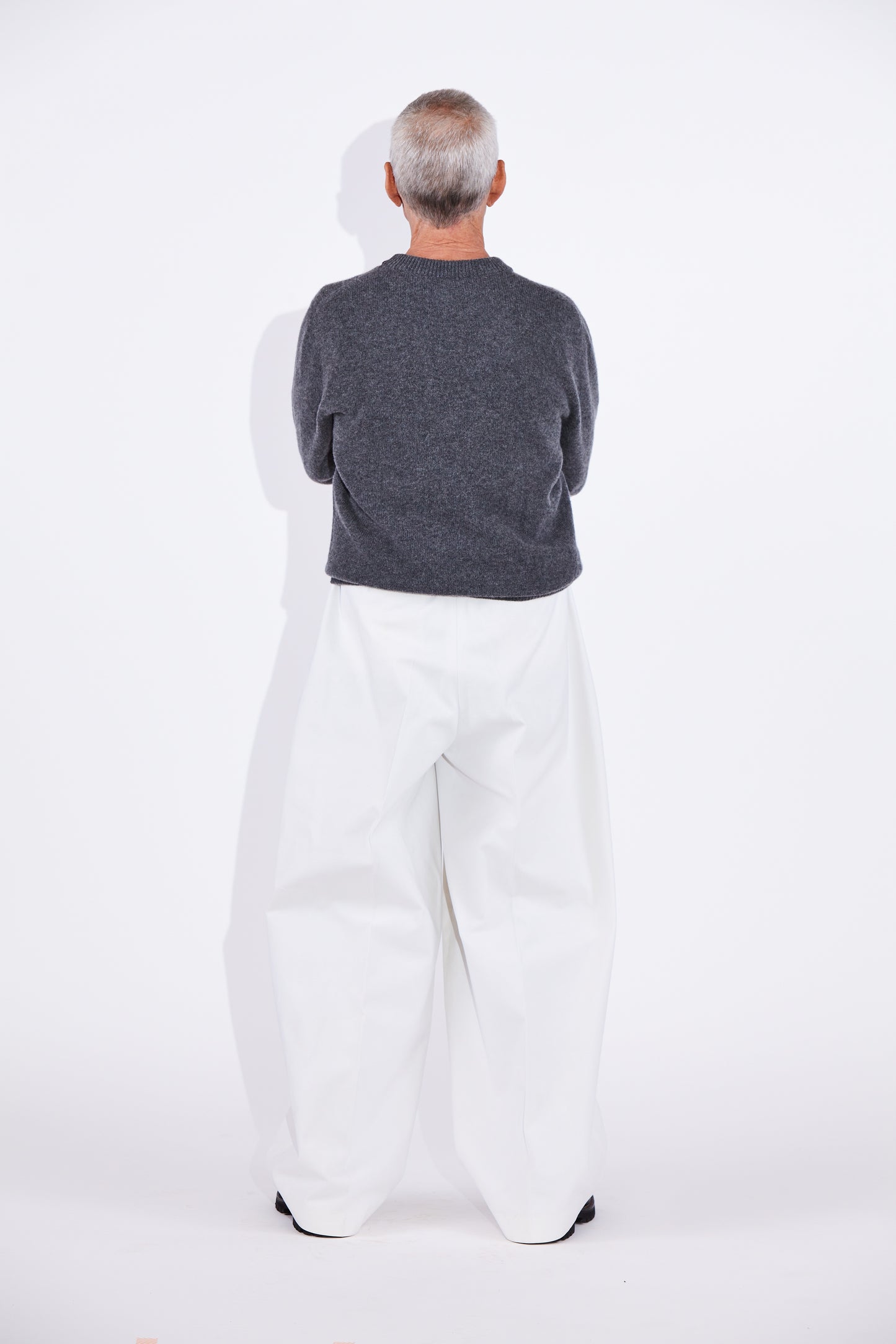 Rory Derby Grey Cashmere Crew Neck Knit