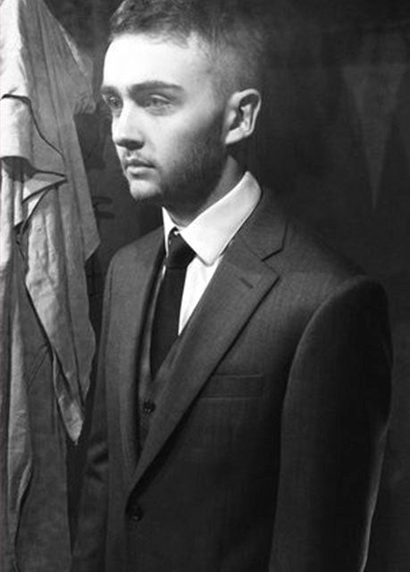Howard Lawrence – one half of electronic duo Disclosure – wears Casely-Hayford REUBEN suit
